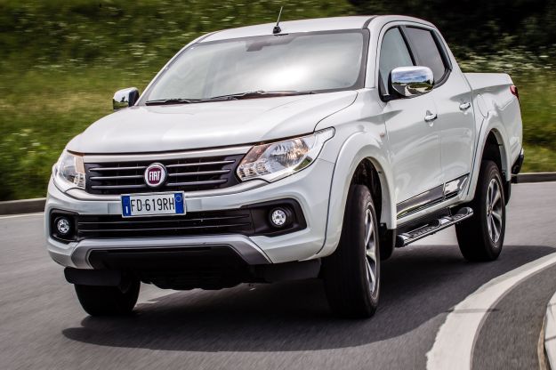 Fiat Fullback 2017: prova su strada, interni, prezzo, scheda tecnica e consumi del motore 2.4 [FOTO]