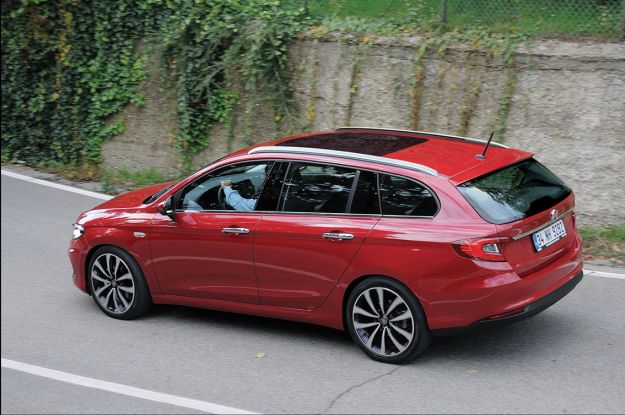 Fiat Tipo SW render