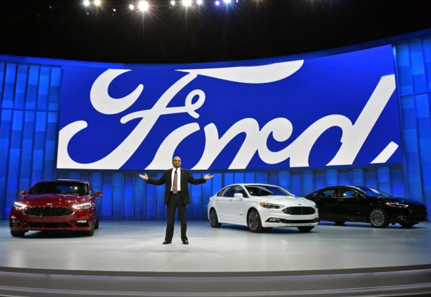 Ford Fusion al Salone di Detroit 2016: la prossima Mondeo guadagna un V6 [FOTO]