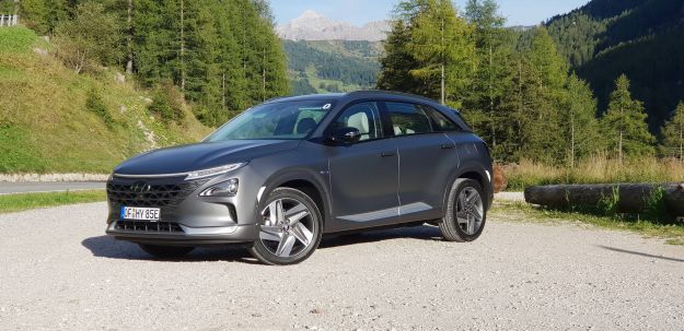 Hyundai NEXO: prova su strada del crossover che viaggia ad idrogeno