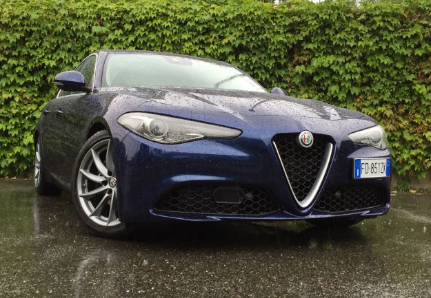 Alfa Romeo Giulia 2018: prova su strada, prezzo e motori [FOTO]