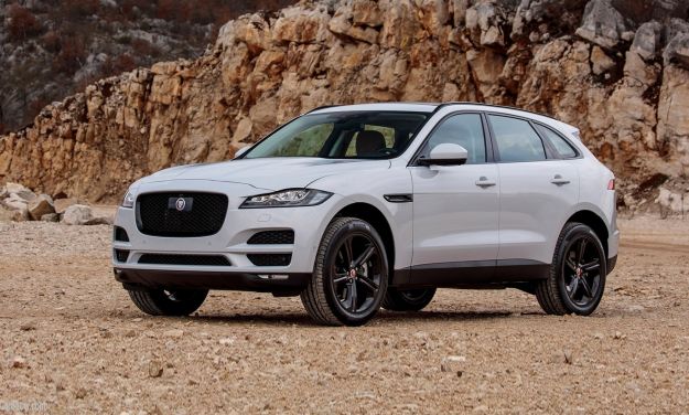 Jaguar f pace schede hub