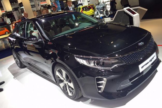 Kia Optima 2017: prezzi e scheda tecnica della berlina, anche hybrid [FOTO]