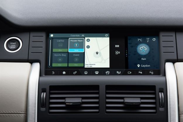 Land Rover Discovery Sport 2017: prezzo e caratteristiche, debutta Tile [FOTO]