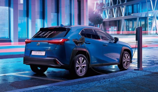 Lexus UX 300e 2020 cover