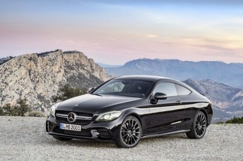 Mercedes C43 4MATIC AMG Coupé e Cabriolet: restyling e più potenza