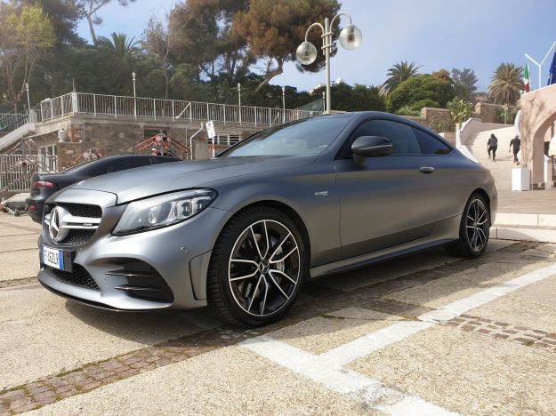 Mercedes C 43 Coupé AMG: prova su strada della Race Edition