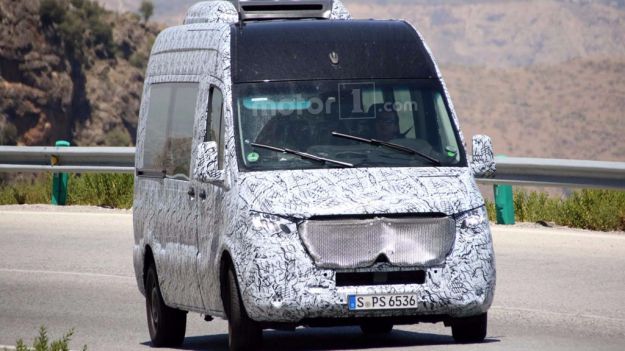 Mercedes Sprinter 2018 foto spia 1