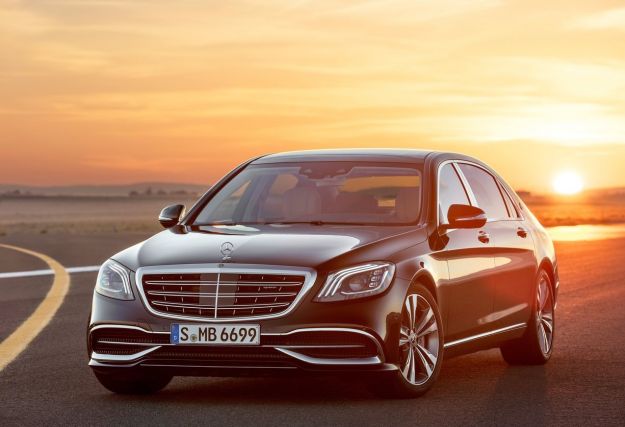 Mercedes-Maybach Classe S restyling 2018: interni, motori e novità [FOTO]