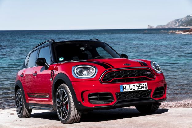 Nuova Mini Countryman John Cooper Works 2017 ALL4: prestazioni, prezzo e scheda tecnica [FOTO]