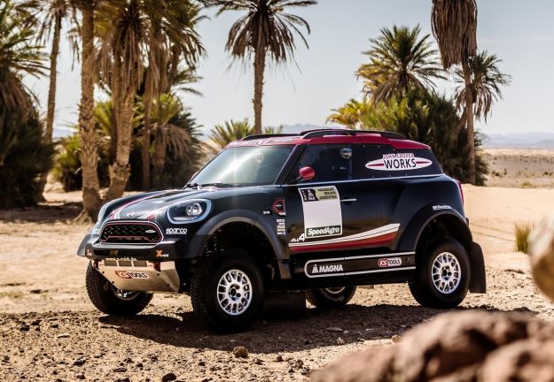 MINI John Cooper Works Rally, l’arma per la Dakar 2017 [FOTO]