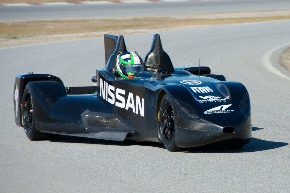 Nissan_Deltawing_33