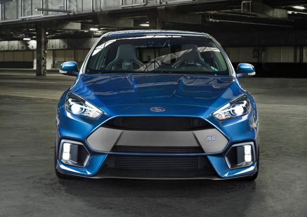 Nuova Ford Focus RS 2017: prezzo, scheda tecnica e prestazioni [FOTO]