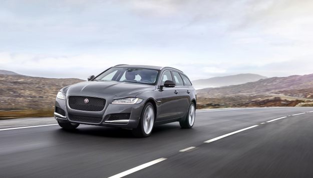 Nuova Jaguar XF Sportbrake 2017: scheda tecnica della XF station wagon [FOTO]