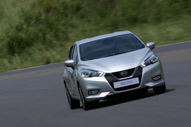 Nuova Nissan Micra 2017: dimensioni, prezzi, motori e interni [FOTO]