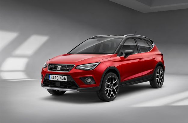 Nuova Seat Arona SUV 2017: motori anche a metano, dimensioni, uscita e scheda tecnica [FOTO]