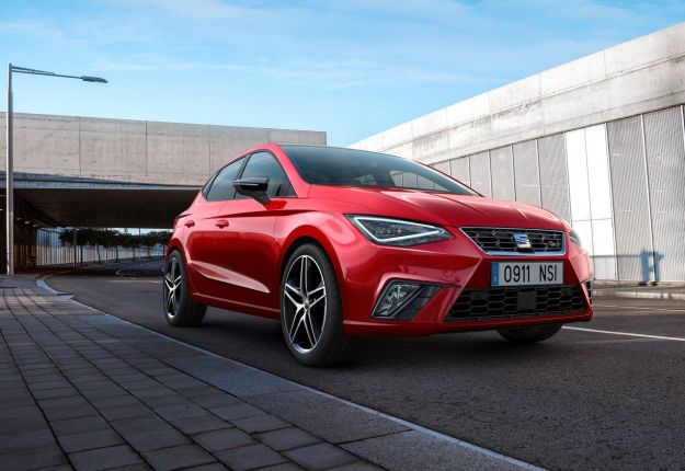 Nuova Seat Ibiza 2017: prezzo, interni, motori e dimensioni [FOTO]