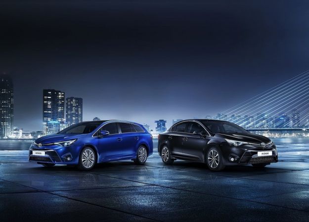 Nuova Toyota Avensis 2015