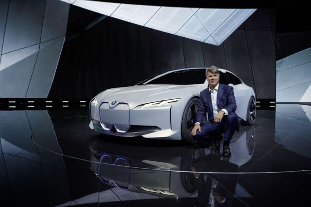 BMW i Vision Dynamics al salone di Francoforte 2017