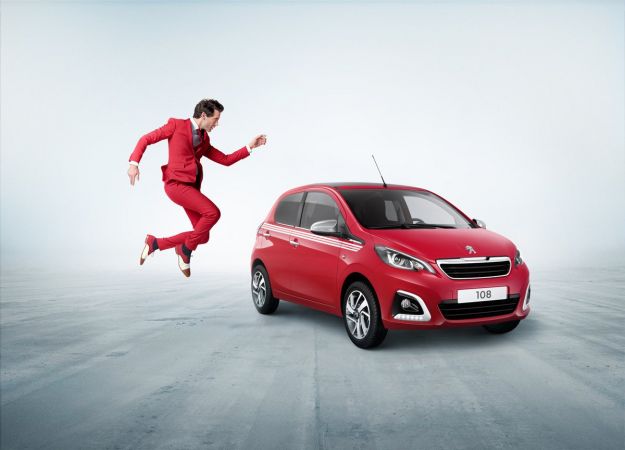 Peugeot 108 Collection: Mika diventa testimonial