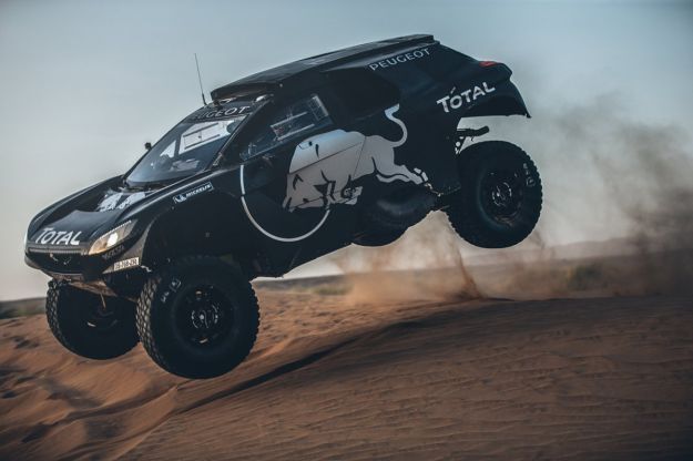 Peugeot 2008 DKR16 (1)