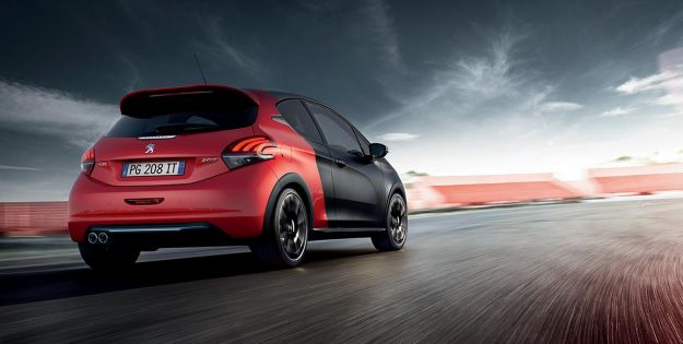 Peugeot 208 GTi by Peugeot Sport: un assetto sportivo che lascia poco al caso