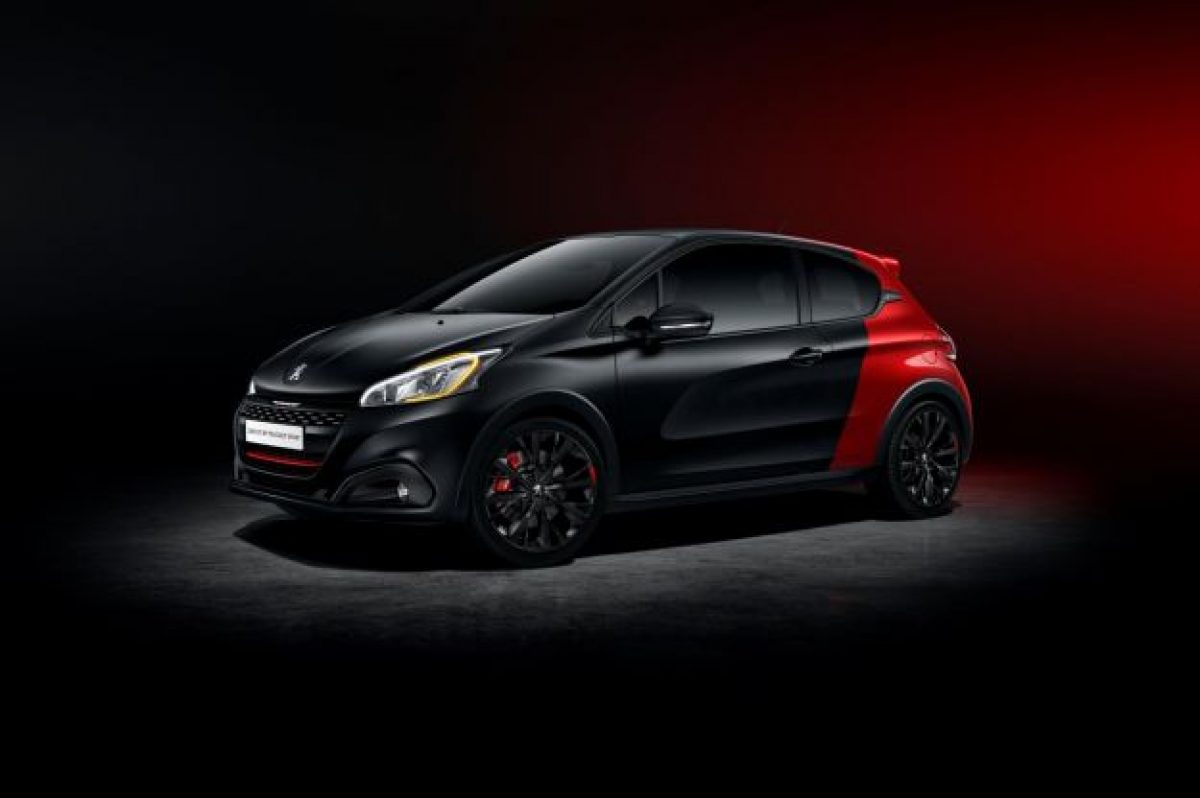 Peugeot 8 17 Prezzo Dimensioni E Interni Anche Gti Gt Line E Gpl Foto Allaguida