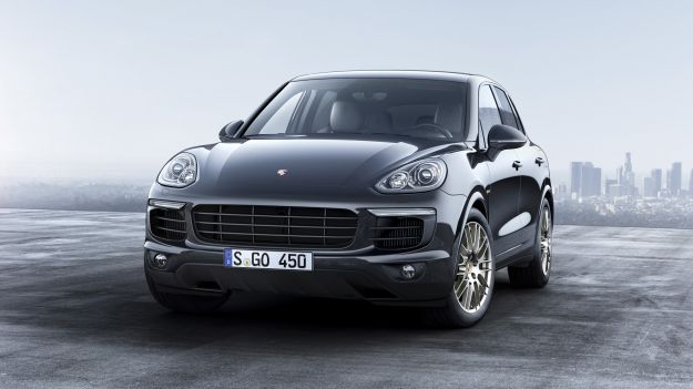 Porsche Cayenne Platinum Edition, gamma al completo: prezzi e caratteristiche [FOTO]