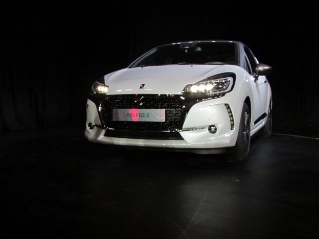 Nuova DS 3 2017: prezzo, motori, interni e scheda tecnica. No Gpl [FOTO]
