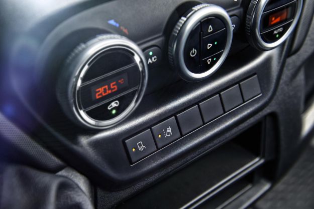 Ricarica climatizzatore auto