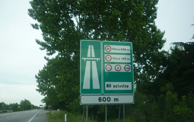 Segnali di indicazione: il quiz per la patente B