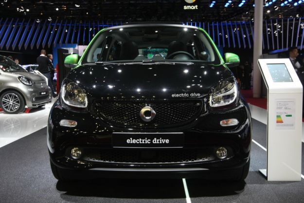 smart al Salone di Parigi 2016: tutte le novità auto esposte