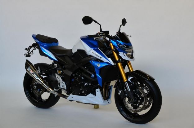 Suzuki GSR 750 SP avanti