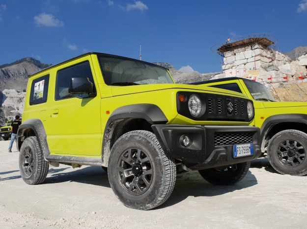 Suzuki Jimny 2018: prova su strada e offroad, prezzo e scheda tecnica