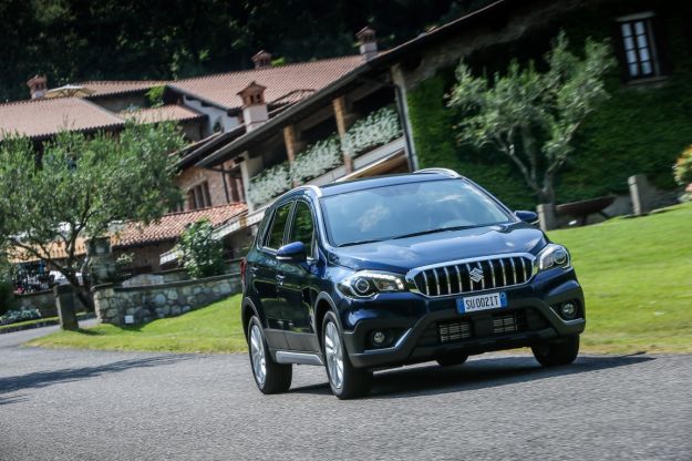 Suzuki S-Cross restyling 2016, nuovi motori per il suv [FOTO]