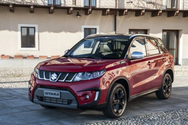 Suzuki Vitara S, prova su strada: prezzo, interni e dimensioni [FOTO e VIDEO]