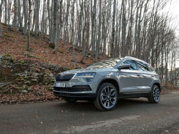 Skoda Karoq, prova su strada: prezzo, dimensioni e interni [FOTO]