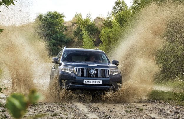 Toyota Land Cruiser 2018: prezzo, allestimenti e scheda tecnica [FOTO]