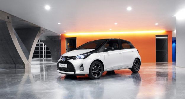 Toyota Yaris 2016 Bi Tone