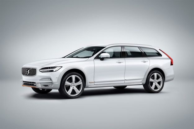 Volvo V90 Cross Country Ocean Race: dettagli unici a supporto degli Oceani [FOTO]
