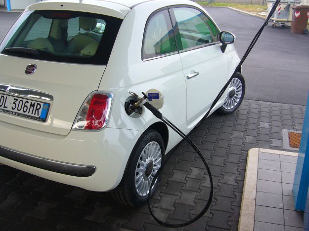 auto metano 2012 listino prezzi