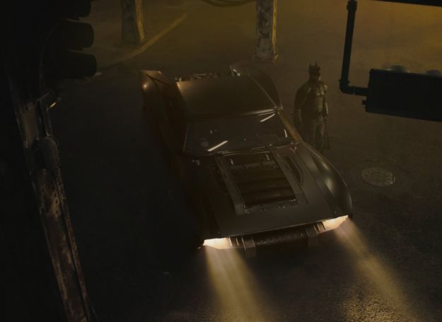 “The Batman”, le prime immagini della Batmobile guidata da Robert Pattinson nel nuovo capitolo