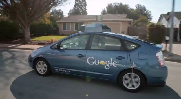Google car: l’auto senza pilota provata da un automobilista cieco [VIDEO]