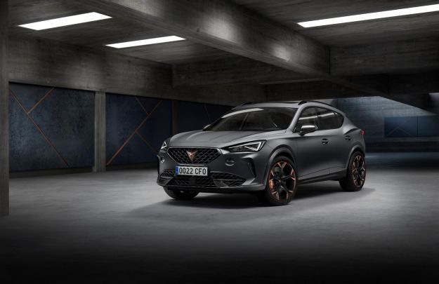Cupra Formentor, il SUV sportivo allarga la gamma motori