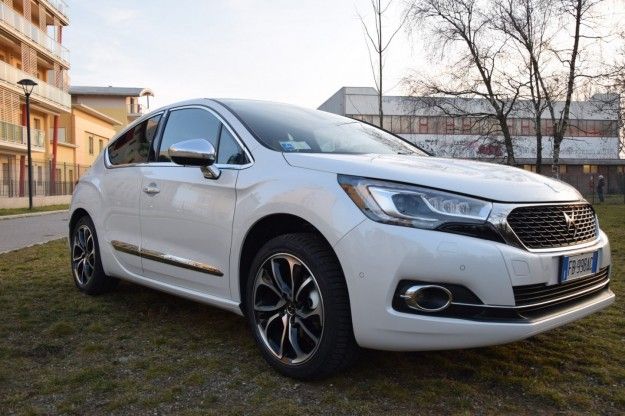 ds 4 prova su strada