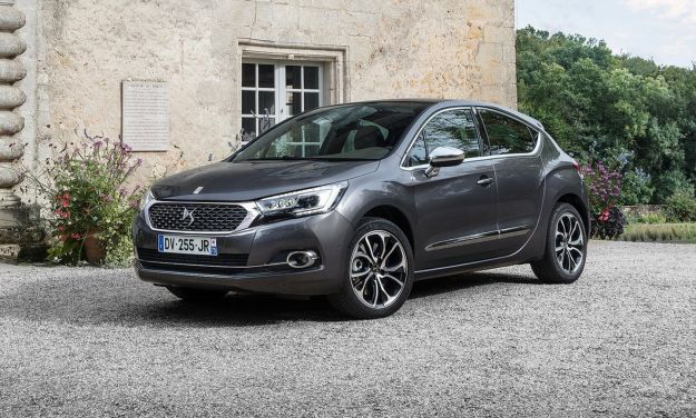 DS 4