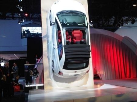 fiat 500 cabrio verticale