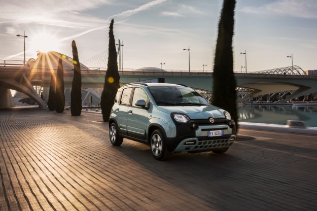 #DEVA_ALT_TEXT#fiat panda hybrid