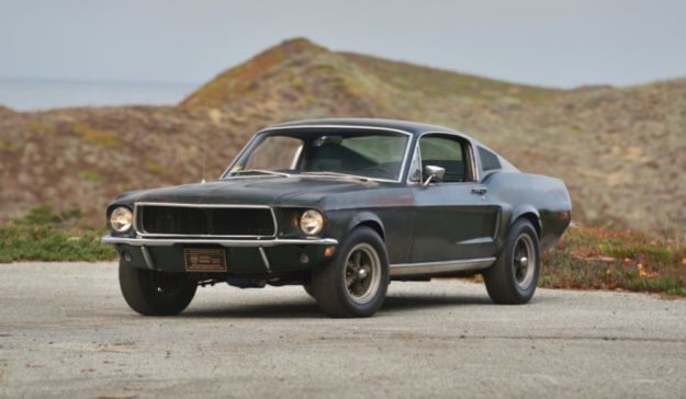 La Mustang di Steve McQueen da record, l’auto del tenente “Bullitt” venduta all’asta per 3,7 milioni di dollari