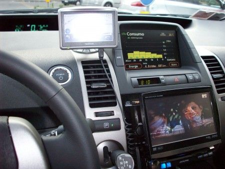 impianto audio auto infotainment
